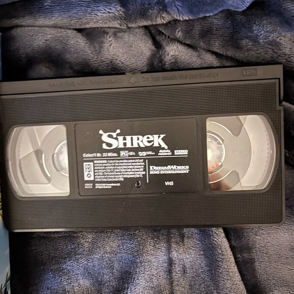 Shrek VHS tape - Picture 3 of 4